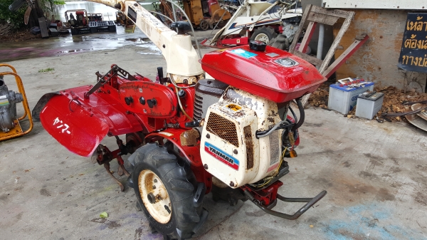 รถพรวนดินสาดออกข้าง รหัสสินค้า D2 - 8 รถพรวนดินสาดออกข้าง รหัสสินค้า D2 - 8