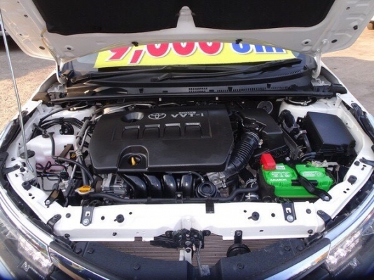 TOYOTA ALTIS 1.8ESPORT เกียร์AT ปี 2015 โทร 062-991-6649 ดาวออโต้เบสท์