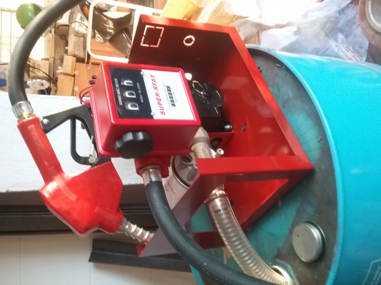 ถังน้ำมันโมบายใช้ไฟแบตเตอรี่ และชุดจ่ายน้ำมันใช้ไฟแบตเตอรี่ ถังน้ำมันโมบายใช้ไฟแบตเตอรี่ และชุดจ่ายน้ำมันใช้ไฟแบตเตอรี่