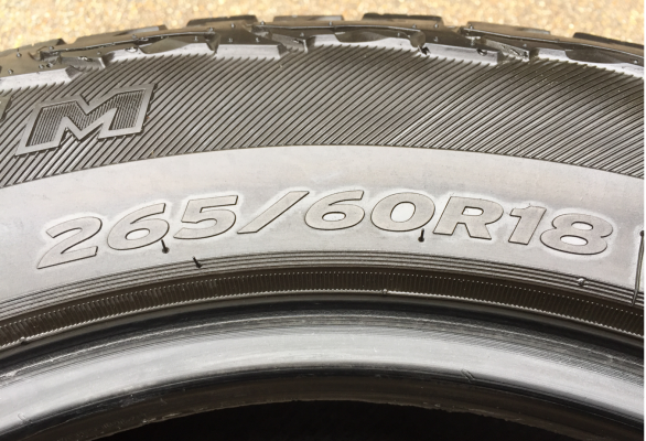 ยาง All Hankook 265 60 18 ปลายปี13 ดอกเต็ม ไม่มีปะ ใช้ยาว ราคาไม่แพง