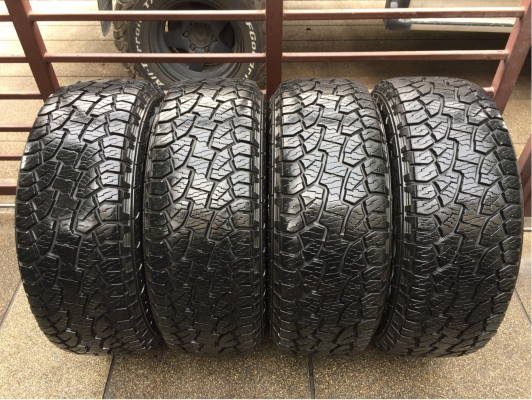 ยาง All Hankook 265 60 18 ปลายปี13 ดอกเต็ม ไม่มีปะ ใช้ยาว ราคาไม่แพง