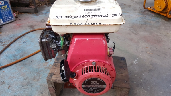 ปั้มน้ำ 2.2 แรง 4 จังหวะ เข้าออก 1 x 1 นิ้ว พร้อมใช้ ราคา 3500 บาท