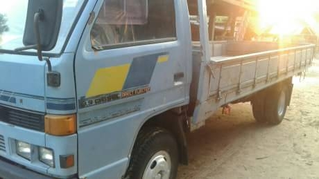 ISUZU NPR115