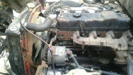 ISUZU NPR115