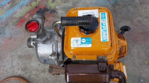 ปั้มน้ำ เข้าออก 1.5 x 1.5 นิ้ว 2.2 แรง 4 จังหวะ ปั้มน้ำ เข้าออก 1.5 x 1.5 นิ้ว 2.2 แรง 4 จังหวะ