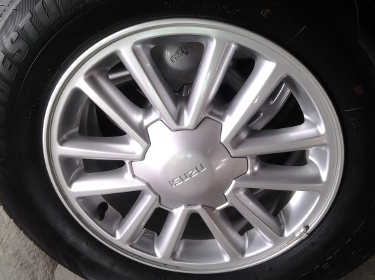 แม็กอิซุซุ ขอบ16 พร้อมยางใหม่ๆ