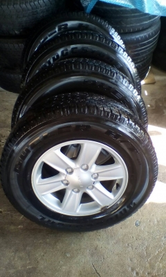 แม้กออนิวIsuzu ขอบ16 พร้อมยาง