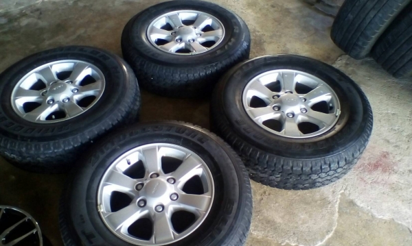 ล้อ Isuzu blue power 1.9 ddi ขอบ16 พร้อมยาง ชุด2