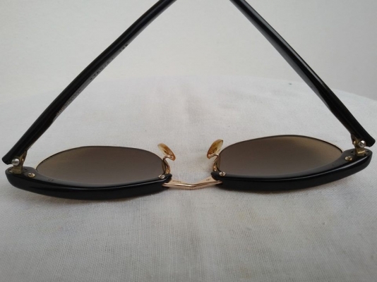 ขายแว่นกันแดด RODENSTOCK 12K