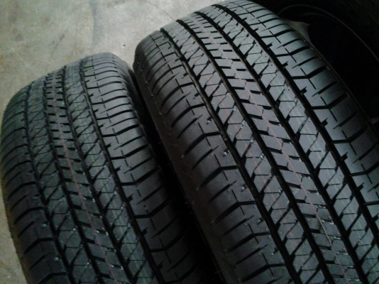 ล้อแม็ก Isuzuบลูเพาเวอร์ ขอบ18 เอ็กชีรี่สีรมดำพร้อมยางป้ายแดง ชุดที่1