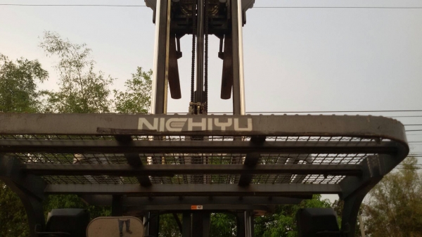 ขายโฟล์คลิฟท์ ราคา95000บาท สนใจติดต่อ ปิ่น0819176906