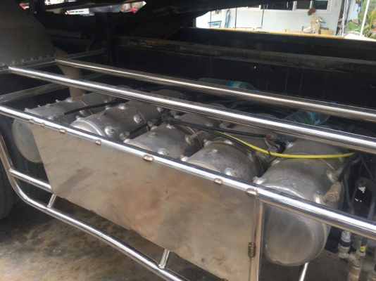 ขายรถบรรทุกพ่วง 22ล้อ isuzu mp1fxz7779T 360ccปี54ราคา 2,700,000 ขายรถบรรทุกพ่วง 22ล้อ isuzu mp1fxz7779T 360ccปี54ราคา 2,700,000