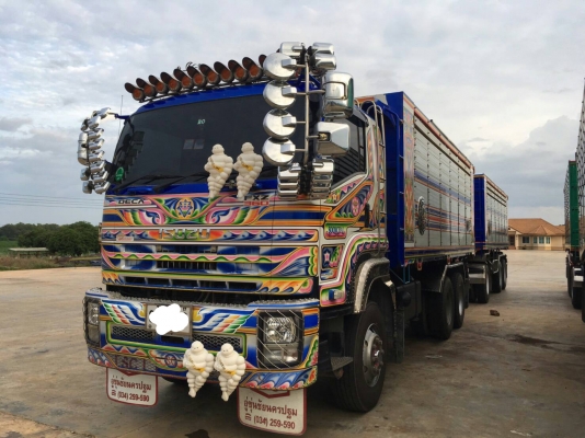 ขายรถบรรทุกพ่วง  22ล้อ isuzu  mp1fxz7779T   360ccปี54ราคา 2,700,000