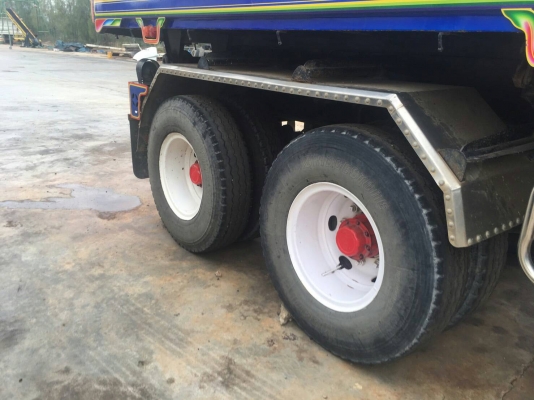 ขายรถบรรทุกพ่วง  22ล้อ isuzu  mp1fxz7779T   360ccปี54ราคา 2,700,000