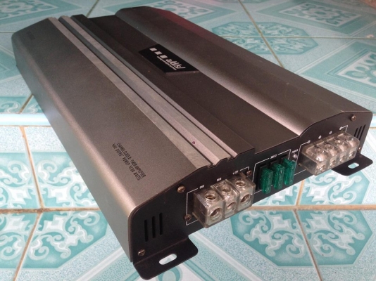 แอมป์คลาสดี a/d/s มือสองสภาพสวยเดิมๆไม่เคยซ่อม ใช้งานปกติ เบสดี ไม่กินไฟ ขับ10"-12"หล่อว้อยไม่เกิน2.5"ได้ ขาย 1950 บาท สนใจ0892425454 อยู่สระบุรี