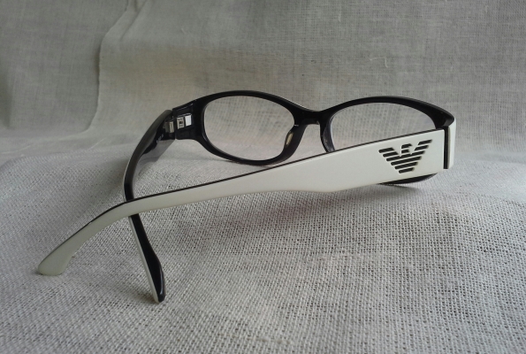 แว่นสายตายาวอิตาเลียนแบรนด์เนมสุดหรู ราคานักศึกษา! Authentic EMPORIO ARMANI handmade in Italy ค่าสาย แว่นสายตายาวอิตาเลียนแบรนด์เนมสุดหรู ราคานักศึกษา! Authentic EMPORIO ARMANI handmade in Italy ค่าสาย