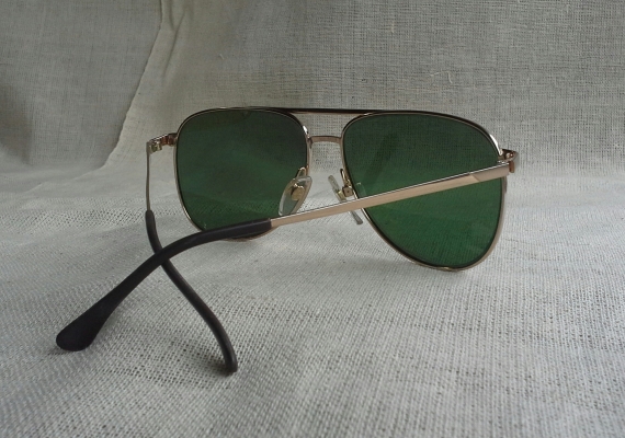 แว่นตาวินเทจ &#039;หยดน้ำตา&#039; ยุค &#039;70s  &#039;บิ๊กเนม-โฮย่า&#039;  Vintage HOYA handmade in Japan