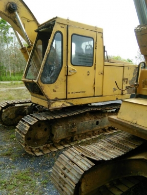 ขายรถแบคโฮ KOMATSU PC120-1 มีระหัวกระแทก เอกสารอินวอย ราคา 480000 ขายรถแบคโฮ KOMATSU PC120-1 มีระหัวกระแทก เอกสารอินวอย ราคา 480000