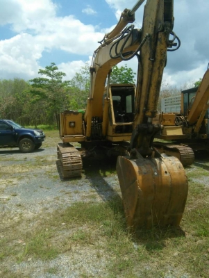 ขายรถแบคโฮ KOMATSU PC120-1 มีระหัวกระแทก เอกสารอินวอย ราคา 480000 ขายรถแบคโฮ KOMATSU PC120-1 มีระหัวกระแทก เอกสารอินวอย ราคา 480000