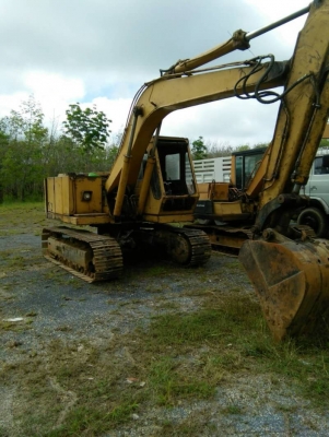 ขายรถแบคโฮ KOMATSU PC120-1 มีระหัวกระแทก เอกสารอินวอย ราคา 480000