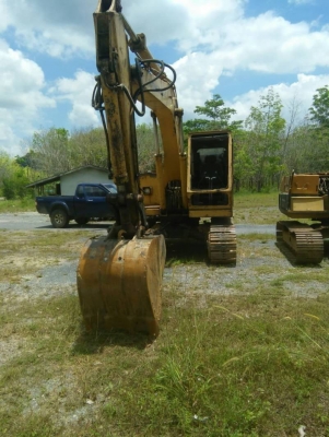 ขายรถแบคโฮ KOMATSU PC120-1 มีระหัวกระแทก เอกสารอินวอย ราคา 480000 ขายรถแบคโฮ KOMATSU PC120-1 มีระหัวกระแทก เอกสารอินวอย ราคา 480000