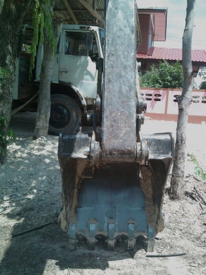 ขายรถแบคโฮคู่หัวลาก