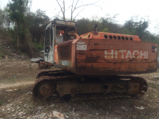 HITACHI EX-2เครื่องปั้มเยี่ยมโซ่แย่ขายครับ HITACHI EX-2เครื่องปั้มเยี่ยมโซ่แย่ขายครับ