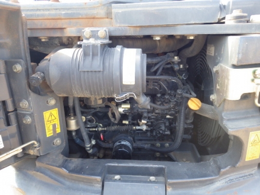 Komatsu PC40MR-2 แทรคเหล็ก+ก้อนยาง มีไลน์หัวเจาะ นำเข้าเองจากญี่ปุ่นโดยตรง