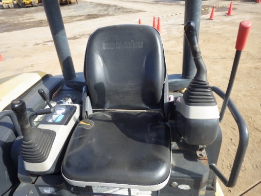 Komatsu PC40MR-2 แทรคเหล็ก+ก้อนยาง มีไลน์หัวเจาะ นำเข้าเองจากญี่ปุ่นโดยตรง