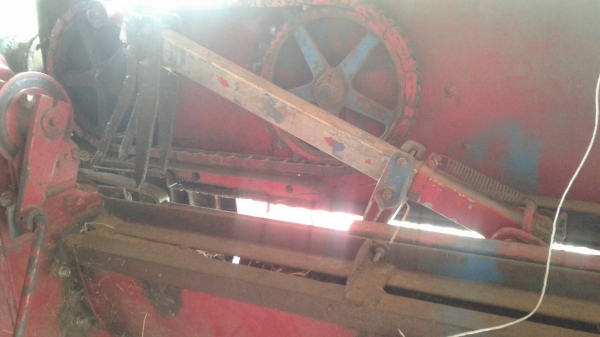 เครืองอัดฟาง นิวฮอลแลน ราคาเบาฯฯ 65000 บาท ดูของได้ทีสุรินทร์ วันทูคอล 098 668-3479 dtac 094 283-9369 สิทธิ์ คับ เครืองอัดฟาง นิวฮอลแลน ราคาเบาฯฯ 65000 บาท ดูของได้ทีสุรินทร์ วันทูคอล 098 668-3479 dtac 094 283-9369 สิทธิ์ คับ