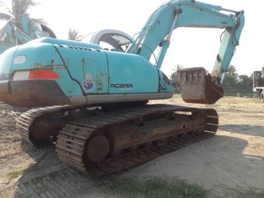 ขายค่ะ. KOBELCO SK200-2  มาใหม่  แทรค  80  มีลายแย๊ก  ลองระบบกันได้ทุกวัน..โทร  089-3818694   ดวงนภา