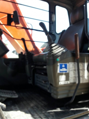 ขายค่ะ..HITACHI ZX120-1  มาใหม่  เก่าญี่ปุ่นแท้  แทรคใหญ่  สภาพสวยมากๆ  ลองระบบกันได้ทุกวัน  โทร  089-3818694  ดวงนภา