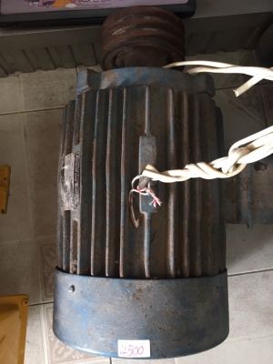 มอเตอร์ hitachi 10hp ไฟ3เฟส ราคา4,500บาท