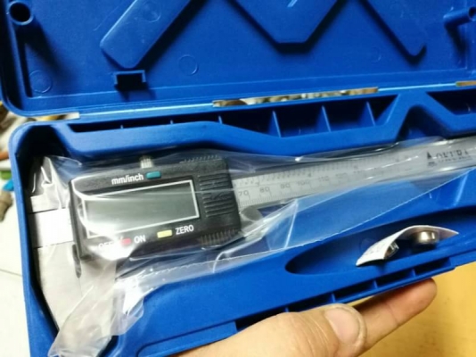ด่วนอันละ 700 บ. ส่งฟรี083-2000058  LINE ID: line832923  เวอร์เนียดิจิตอดขนาด 150 mm. ยี่ห้อ OKURA วัดได้ทั้งนิ้วและมิล มีคู่มือการใช้ให้  (มีหลายอัน)