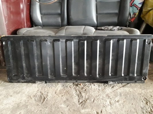 ฝาท้าย นิสสัน ฟรอนเทียร์ ของ กะบะตอนเดียว ฝาท้าย นิสสัน ฟรอนเทียร์ ของ กะบะตอนเดียว