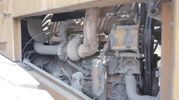 ขาย 1,190,000 CAT 950 F 2   เล่มทะเบียน เครื่องดี เกียร์แรง ยางพร้อมใช้ รถอยู่  สระบุรี 090-772-3710 090-772-3708