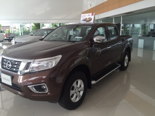 ขายNissan NP300 Navara double cab ทุกรุ่นฟรีดาวน์ของแถมจัดเต็ม 0800775773