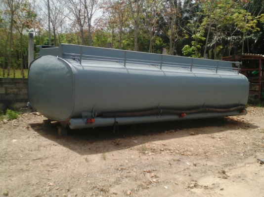 ถังน้ำ15000.ลิตร มีปั้ม มีอุปกรณ์ ใส่รถได้เลย ไม่รั้วซึม