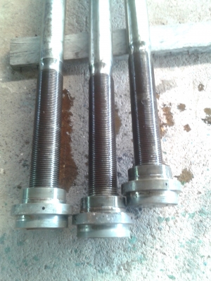 เสาแท่นอัดแรงอัดสูง