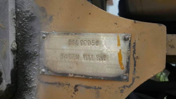 ขาย 1,190,000 CAT 950 F  เล่มทะเบียน เครื่องดี เกียร์แรง ยางพร้อมใช้   รถอยู่  สระบุรี. โทร &amp;ไอดีไลน์ 0610710295