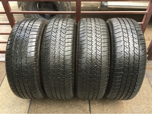 ยาง Bridgestone 265 60 18 ปี16 ดอกเต็ม ไม่มีปะ เนื้อนิ่มๆ ราคาไม่แพง