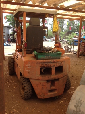 ขายรถโฟคลิฟส์ komathu 2.5t