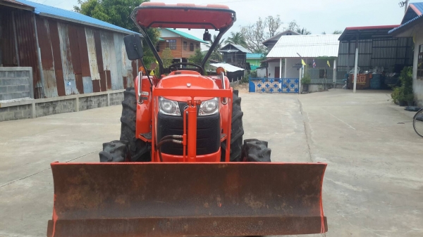 ขายรถไถ  คูโบต้า รุ่น L4708 ปี55  รถอเนกประสงค์