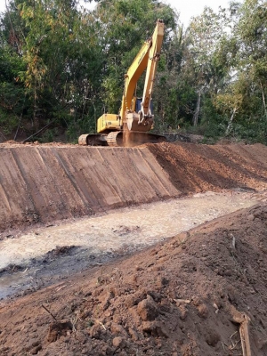 ขายรถแบคโค PC210-6 รถสวยสภาพดีมาก ไฟฟ้าครบ แอร์เย็น ราคา1,200,000 สนใจโทร 090-8588220คุณนะ 093-3258446คุณบิว เว็บไซต์ส่วนตัว www.narong2truck.com www.truck.in.th/498 ID: narong498 ID: 0933258446 เพจ Facebook ณรงค์ ซื้อขายรถมือสอง กลุ่ม Facebook ณรงค์ ซื้อ