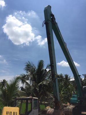 ขาย ชุดบูมยาว ใส่ sk200-8 ยาว 16 เมตร ขาย ชุดบูมยาว ใส่ sk200-8 ยาว 16 เมตร