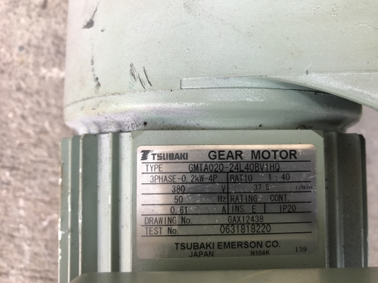 ขายมอเตอร์เกียร์ Tsubaki 0.2kw. 380V made in Japan อัตราทด 1:40 มีระบบเบรคในตัว เพลาออก 37.5 รอบต่อนาที สภาพสวยเดิมๆ วิ่งนิ่ม พร้อมใช้งาน ขายมอเตอร์เกียร์ Tsubaki 0.2kw. 380V made in Japan อัตราทด 1:40 มีระบบเบรคในตัว เพลาออก 37.5 รอบต่อนาที สภาพสวยเดิมๆ วิ่งนิ่ม พร้อมใช้งาน