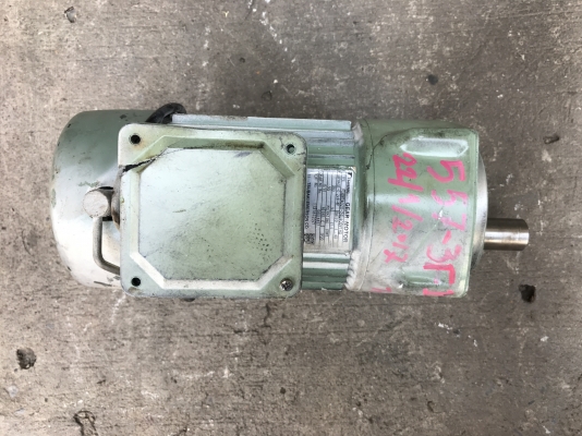 ขายมอเตอร์เกียร์ Tsubaki 0.2kw. 380V made in Japan แบบเพลาคว่ำ อัตราทด 1:40 เพลาออก 37.5 รอบต่อนาที สภาพสวยเดิมๆ วิ่งนิ่ม พร้อมใช้งาน ขายมอเตอร์เกียร์ Tsubaki 0.2kw. 380V made in Japan แบบเพลาคว่ำ อัตราทด 1:40 เพลาออก 37.5 รอบต่อนาที สภาพสวยเดิมๆ วิ่งนิ่ม พร้อมใช้งาน