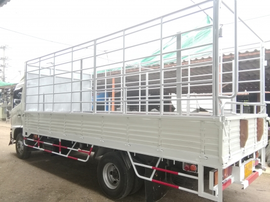 6 ล้อกลาง *Euro.3* HINO *ซีรีย์500*  FC9J 175 แรงม้า คอมมอนเรว *ยาว 5.60 ม.* รถสวยเดิม+สวยจริง * รถห้างแท้ * มีเล่มพร้อมโอน *