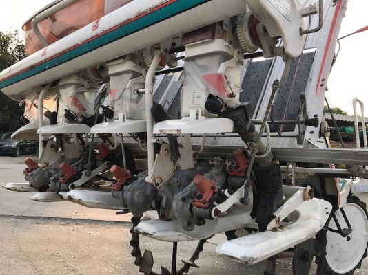 ***รถดำนานั่งขับ 4แถว ยี่ห้อ Kubota รุ่น SPJ450 รุ่นทอปสุดๆ Super Joycom***