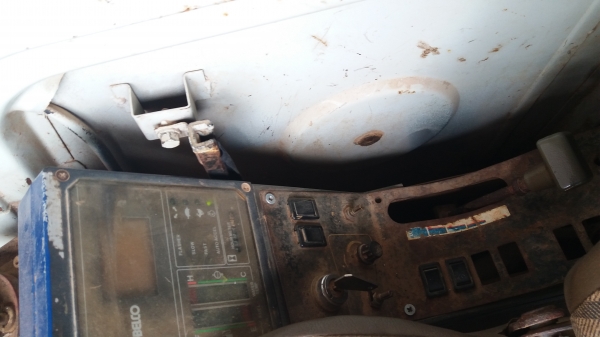 ขาย 595,000 KOBELCO sk 200-3 กรองเดี่ยว เครื่องดี ปั้มแรง เอวดี ช่วงล่างพอใช้ ไฟฟ้าตัด รถอยู่ ขอนแก่น 090-772-3710 090-772-3708